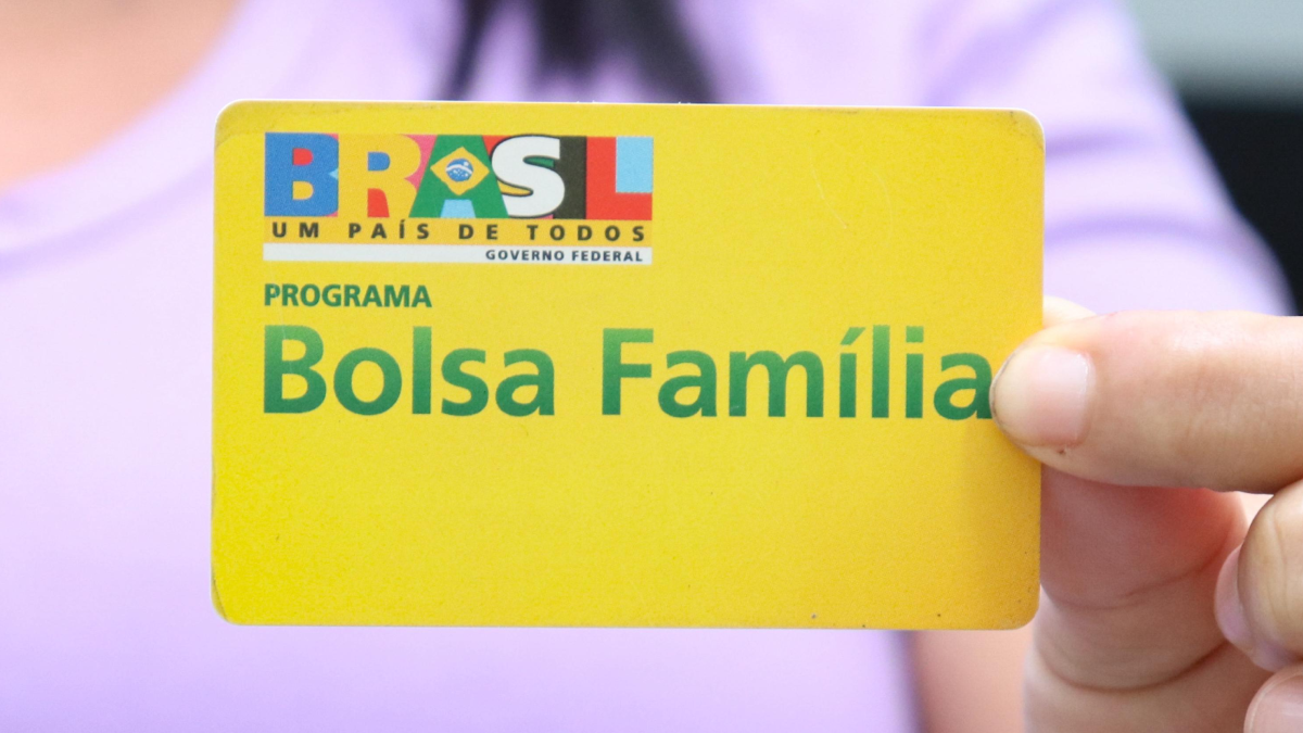 Brasil bloquea acceso a apuestas online de beneficiarios sociales