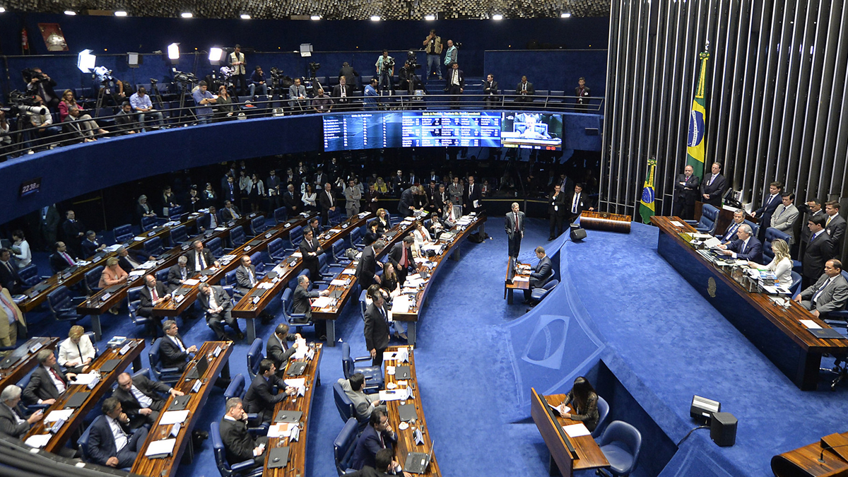 Senado avala nuevo aumento impositivo para casas de apuestas en Brasil