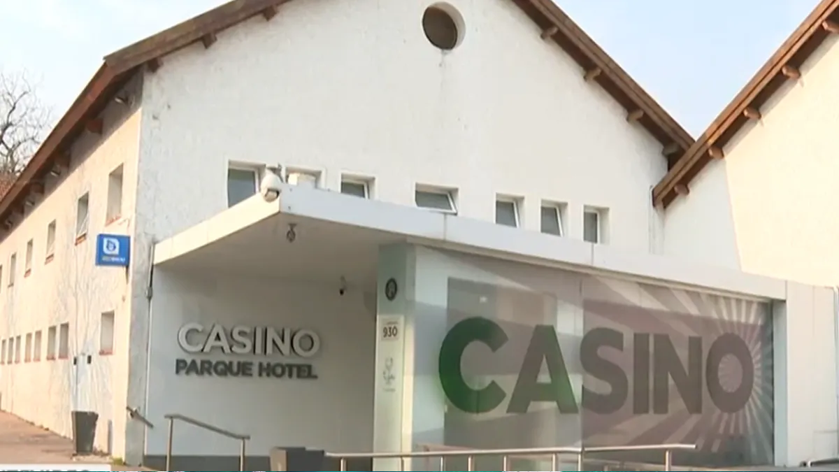 Gestión del Casino Parque Hotel en Uruguay enciende polémica