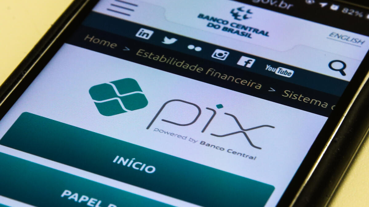 OKTO conecta seis casas de apuestas con Pix en Brasil