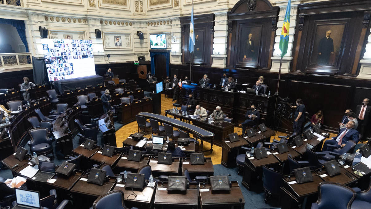Diputados bonaerenses retoman el debate sobre apuestas y menores