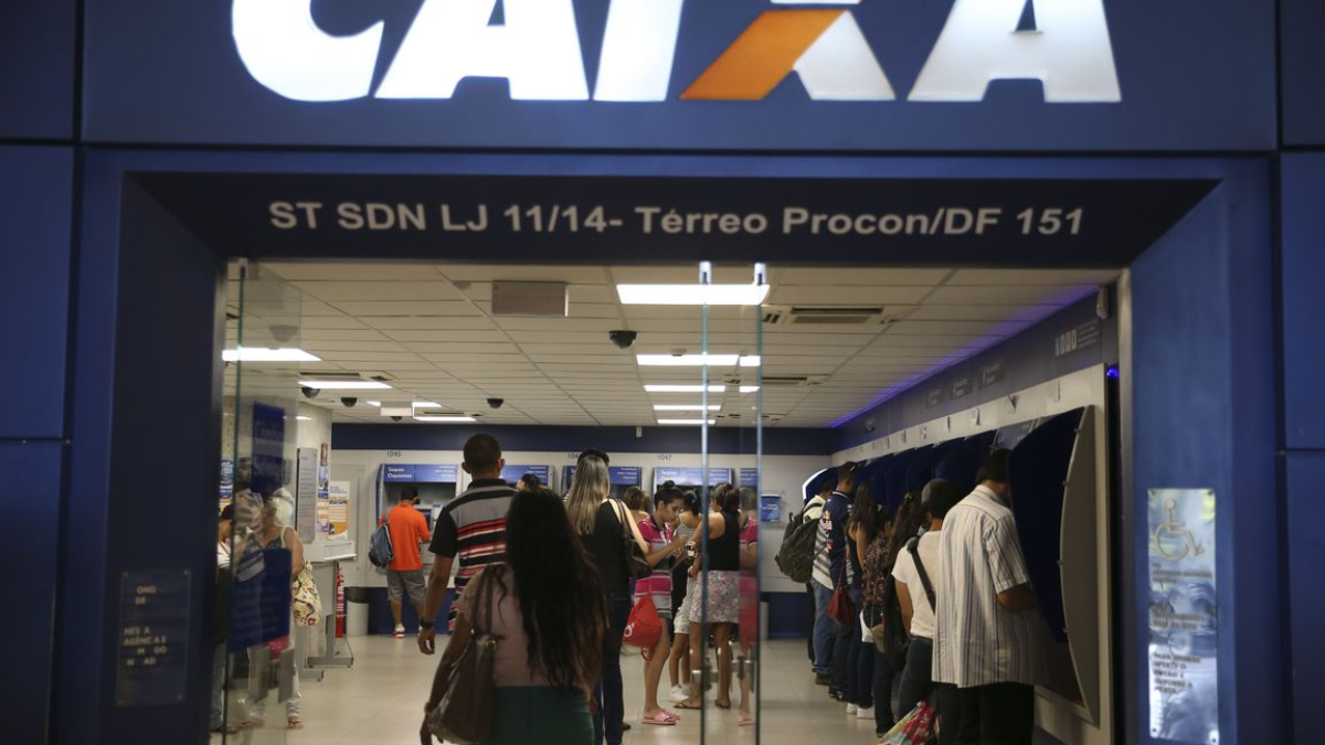 Caixa dio de baja 6 loterías y abre licitación en 10 municipios