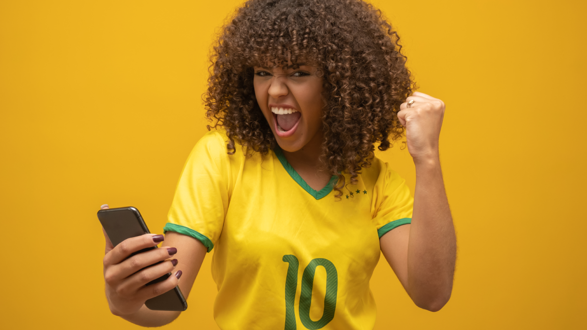 53% dos apostadores gastam menos de 50 reais mensais em apostas online