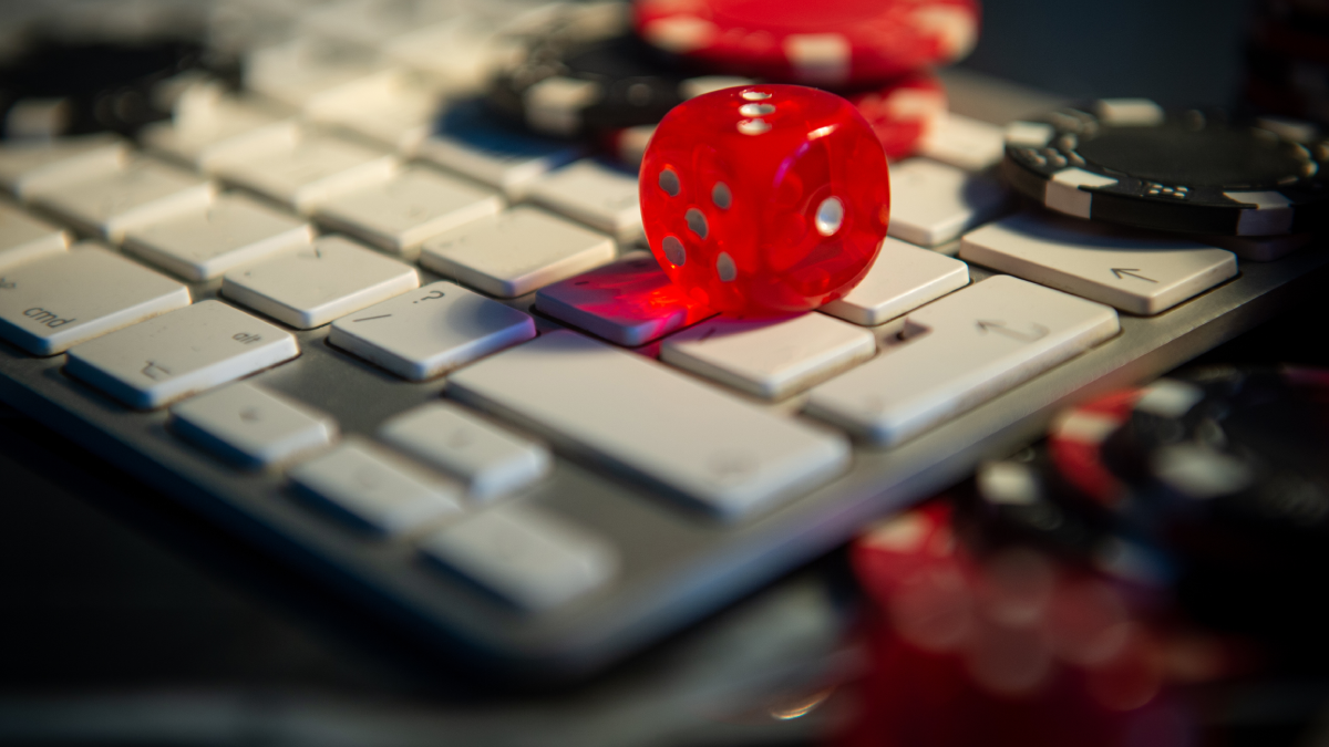 Rechazo social a apuestas online crece en Chile; ley estancada