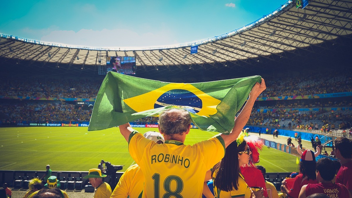 Futbolistas brasileños exigen pago de imagen a casas de apuestas
